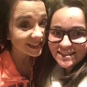 Meet your Posher, Annie